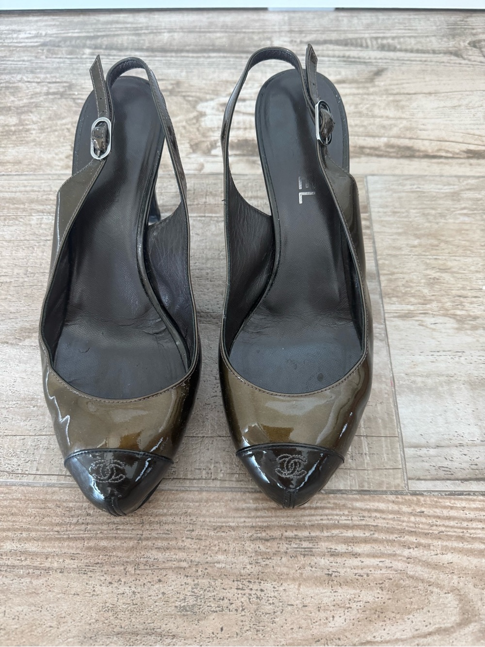 CHANEL Olive Green and Black Patent Leather Slingback Pumps vintage